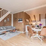 Toppleilighet I Sentrum Av 利勒哈默尔