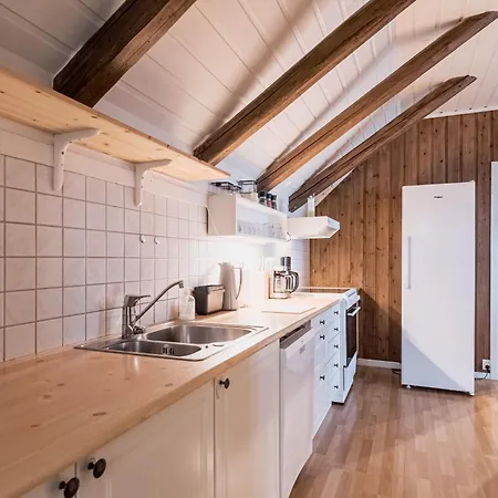 Toppleilighet I Sentrum Av * ليلّيهامّير